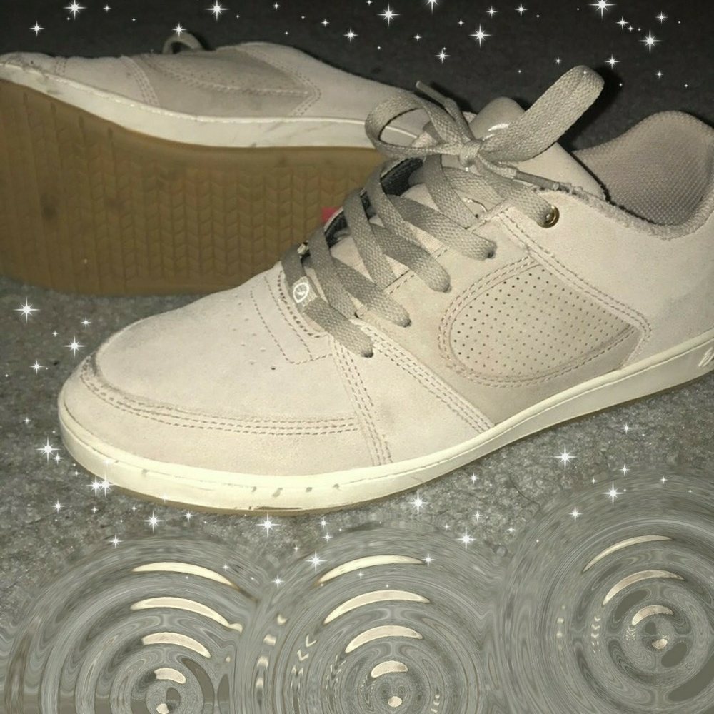 Es skate shoes